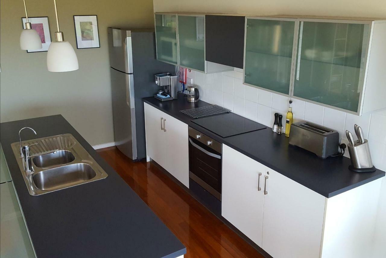 Coorong Waterfront Retreat Villa Meningie ภายนอก รูปภาพ